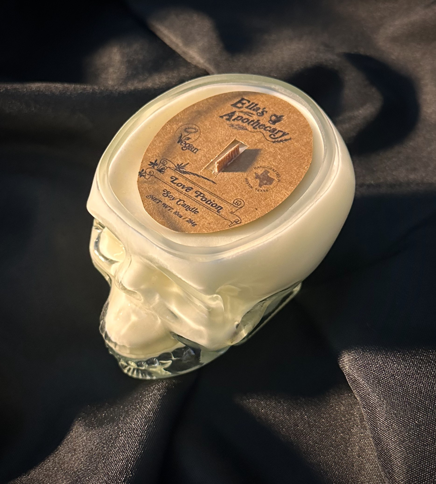 Love Potion - 10oz Skull Candle
